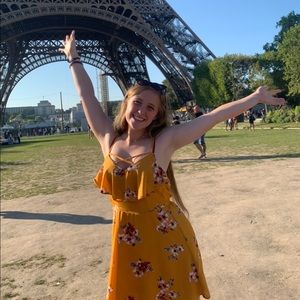 Meet your Posher, Quinn